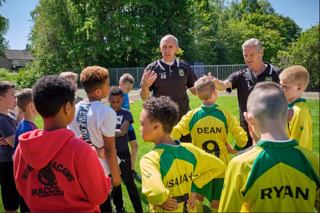 Zamplaat weer een stukje mooier en Rijnmond Hoogvliet Sport doet mee!